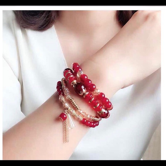 Crystal Red Bead Multi-layer Set of 4 Bracelet - Picture 2 of 7